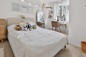 Photo 28- click for photo gallery